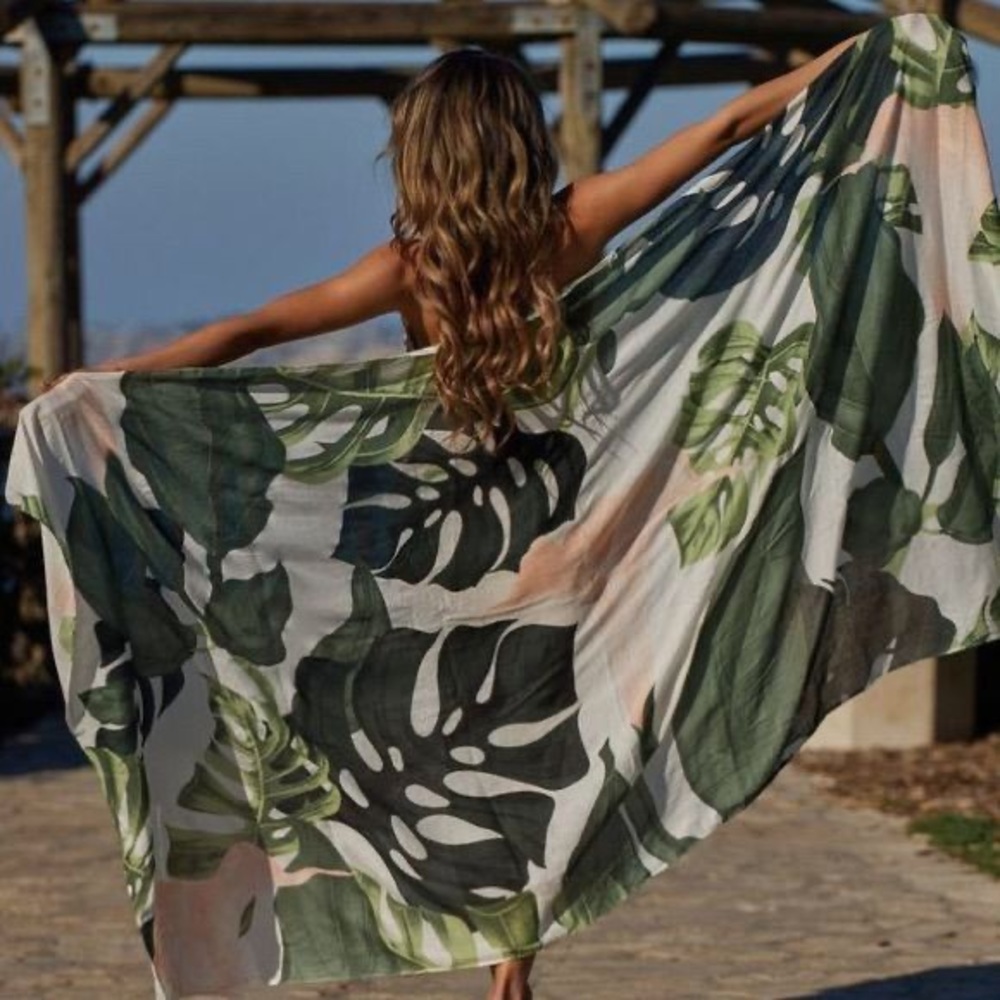 Virginia Wolf Multi Wear Wrap